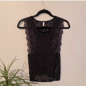 Free People black lace tank
